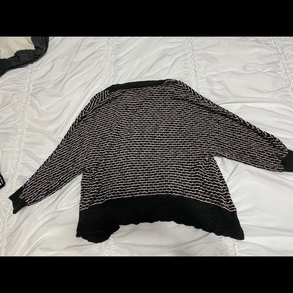 American Eagle Cardigan Black & Pink Small - Picture 5 of 6
